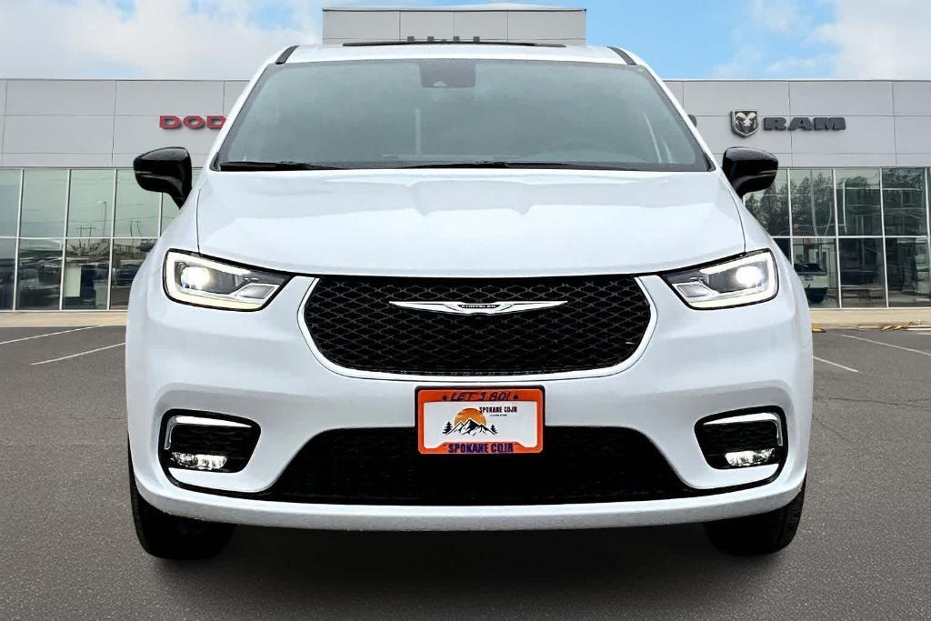 new 2026 Chrysler Pacifica car, priced at $56,460
