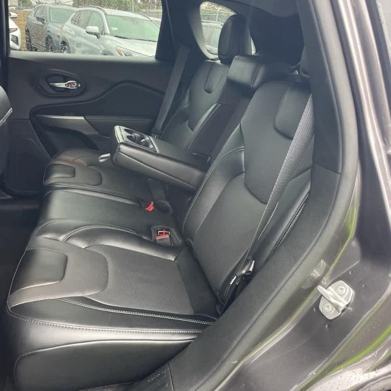 used 2022 Jeep Cherokee car, priced at $23,995