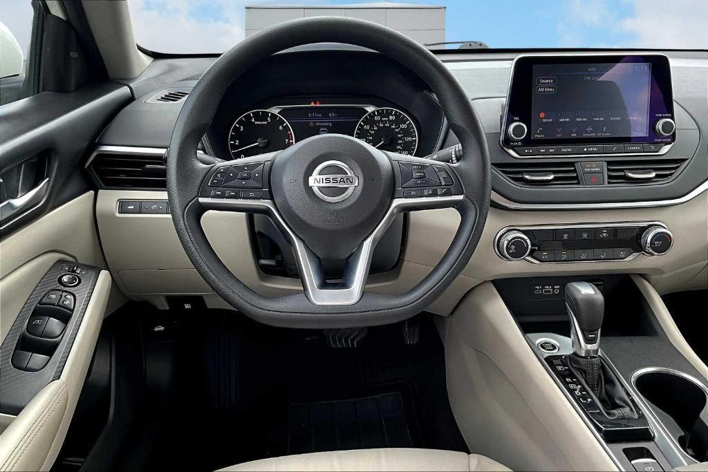 used 2022 Nissan Altima car, priced at $23,200