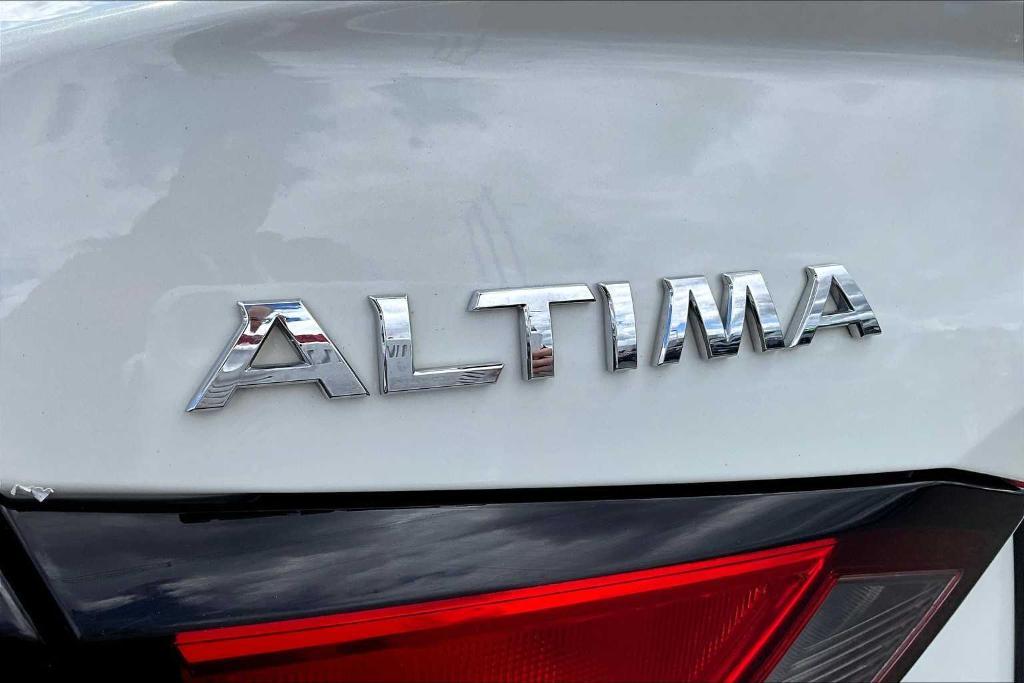 used 2022 Nissan Altima car, priced at $23,200