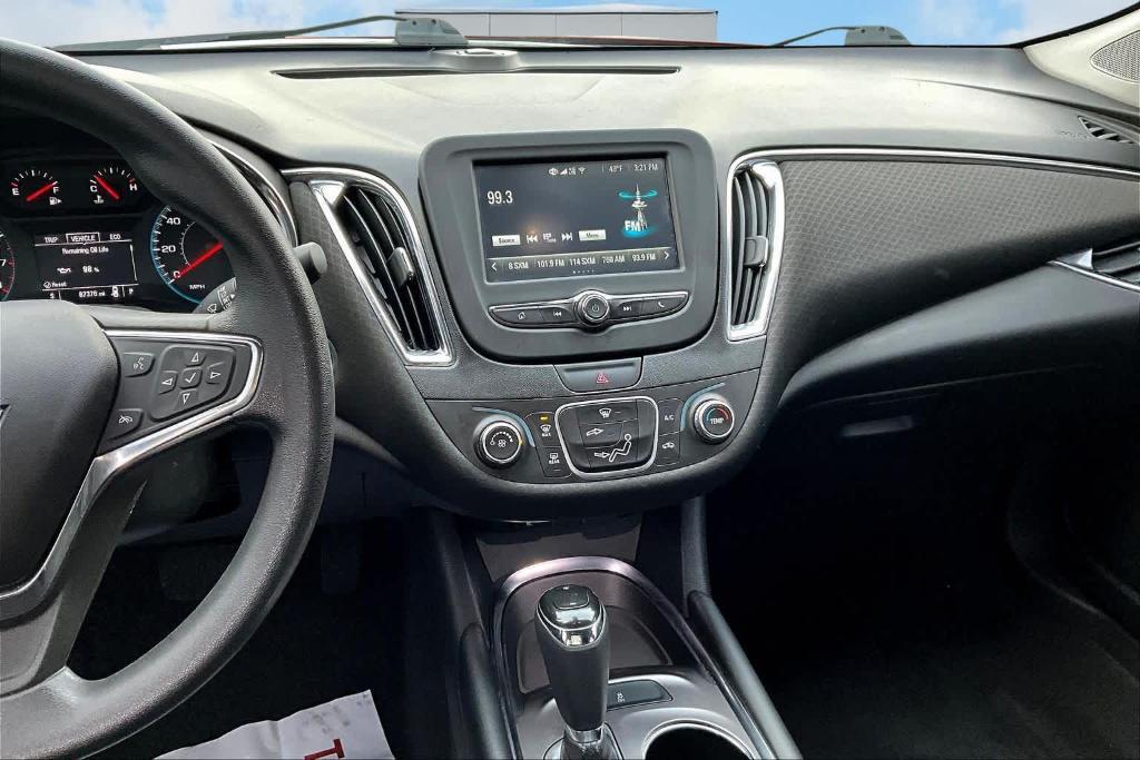 used 2018 Chevrolet Malibu car, priced at $12,900