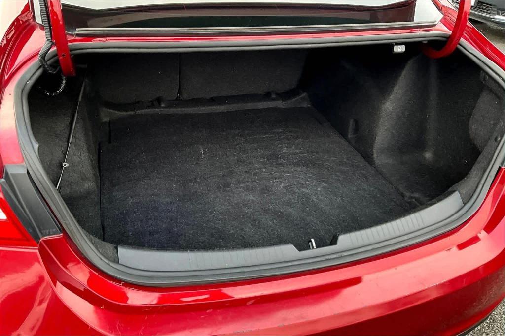 used 2018 Chevrolet Malibu car, priced at $12,900