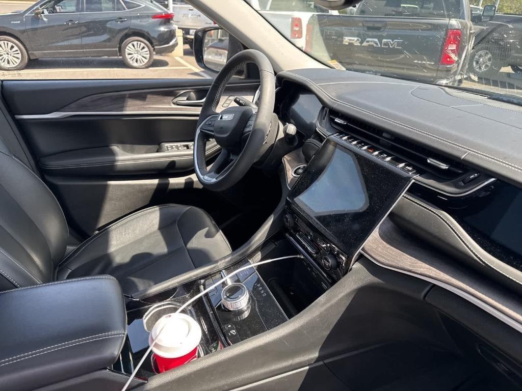 used 2022 Jeep Grand Cherokee 4xe car, priced at $37,900