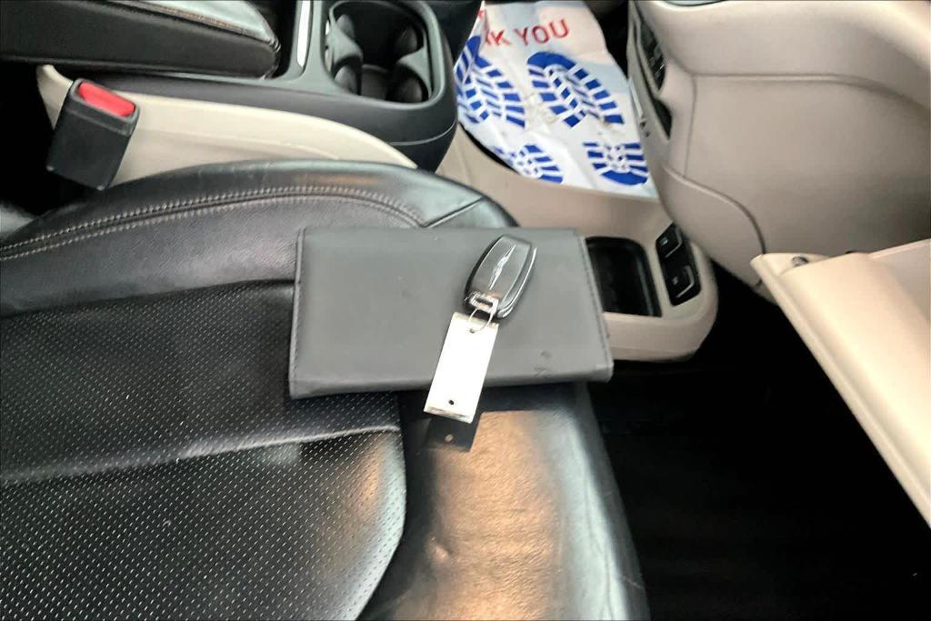 used 2018 Chrysler Pacifica car, priced at $13,995