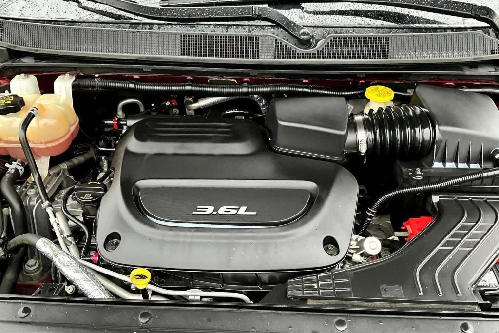 used 2018 Chrysler Pacifica car, priced at $13,995