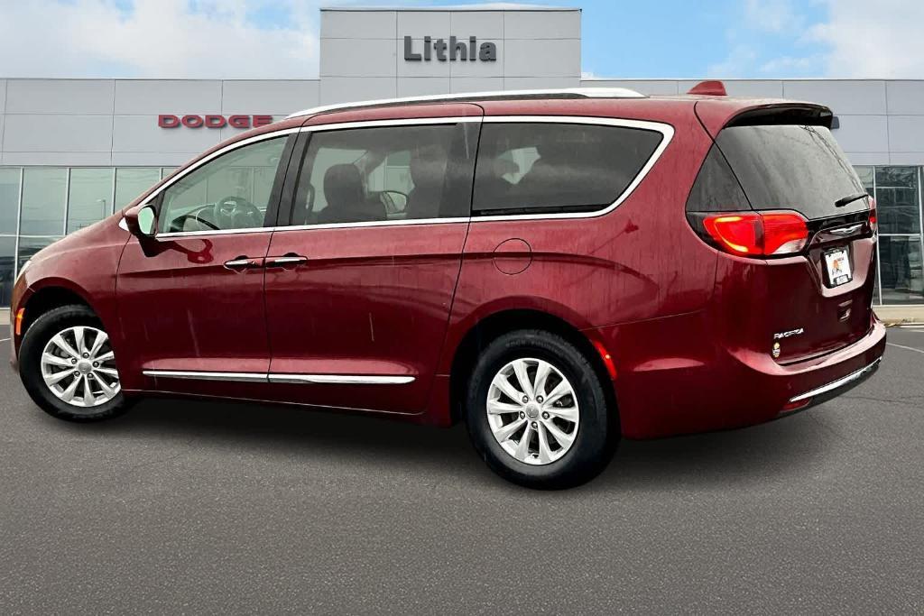 used 2018 Chrysler Pacifica car, priced at $13,995