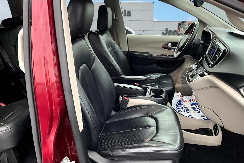 used 2018 Chrysler Pacifica car, priced at $13,995