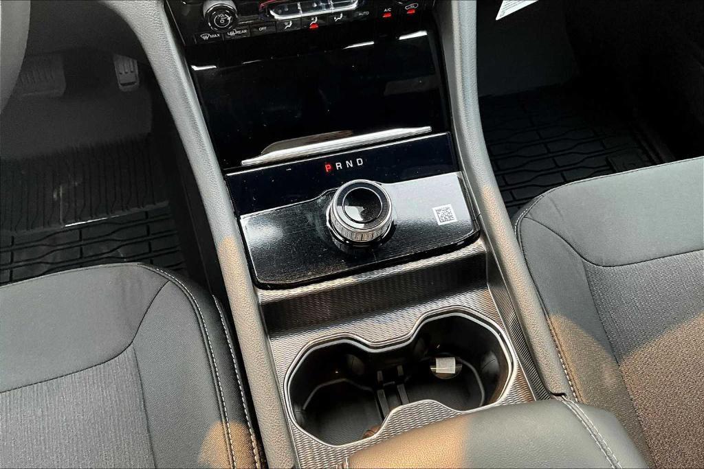 new 2025 Jeep Grand Cherokee car, priced at $46,150