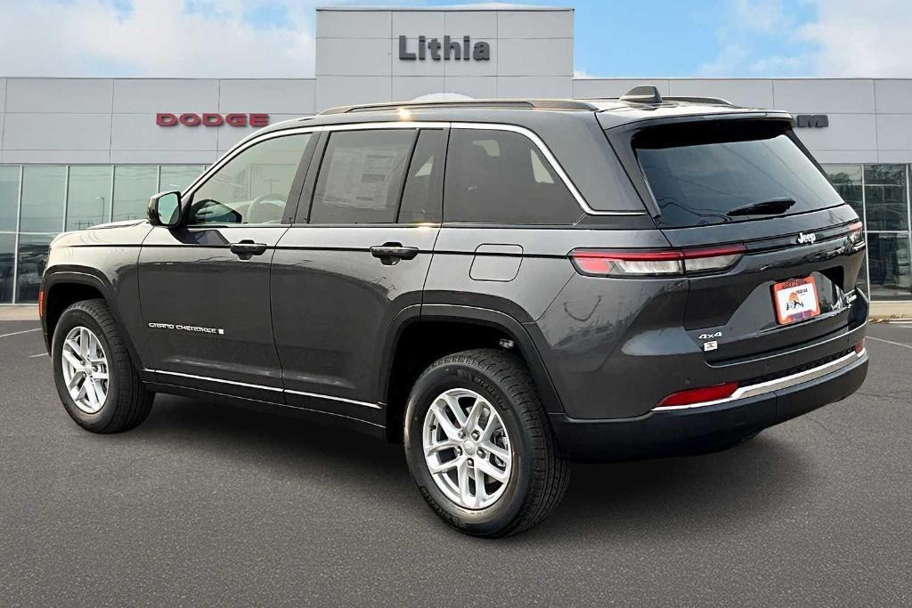 new 2025 Jeep Grand Cherokee car, priced at $46,150