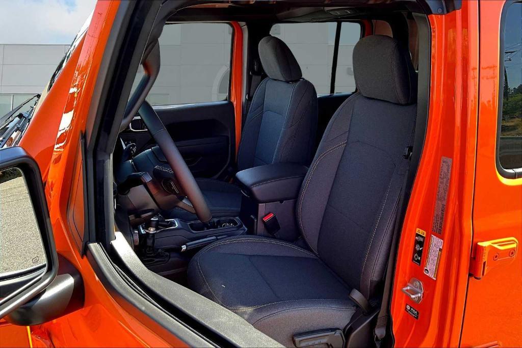 new 2025 Jeep Gladiator car, priced at $49,755