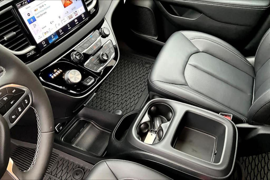 new 2025 Chrysler Voyager car, priced at $38,496