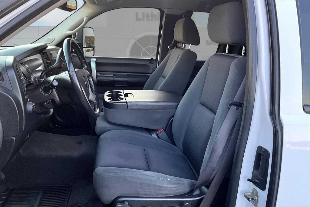 used 2009 GMC Sierra 2500 car, priced at $27,900