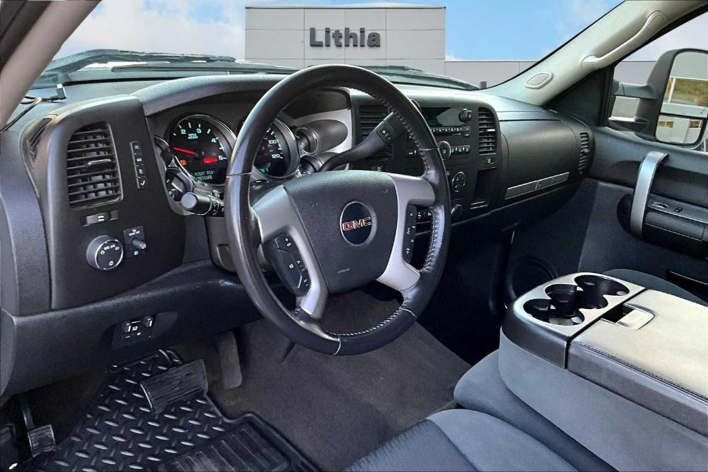 used 2009 GMC Sierra 2500 car, priced at $27,900