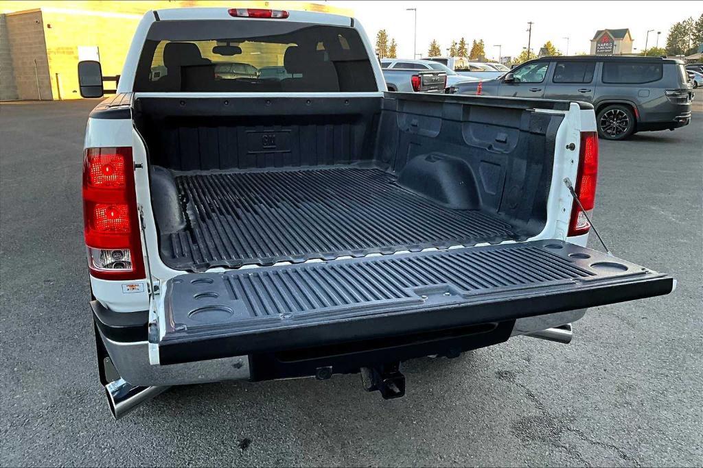 used 2009 GMC Sierra 2500 car, priced at $27,900