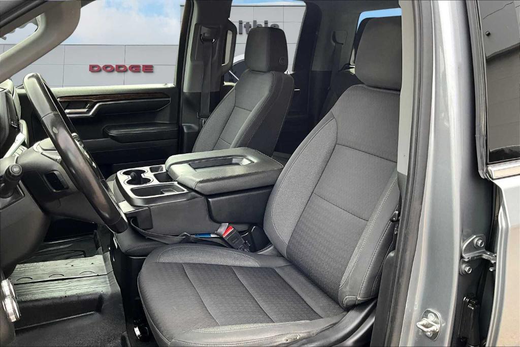 used 2023 GMC Sierra 1500 car, priced at $35,900