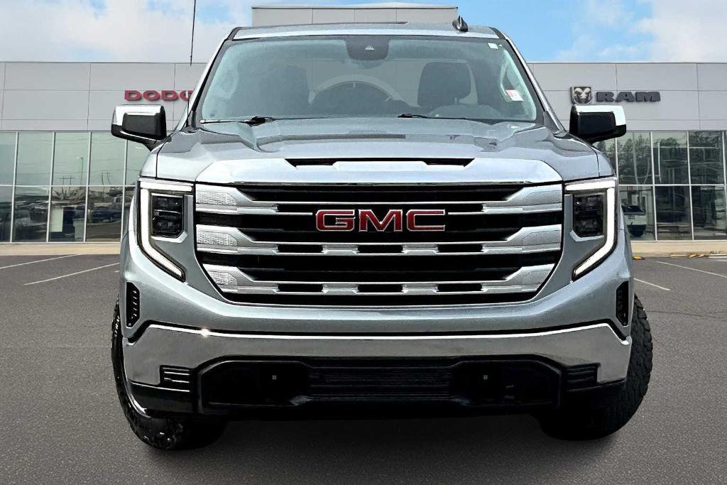 used 2023 GMC Sierra 1500 car, priced at $35,900