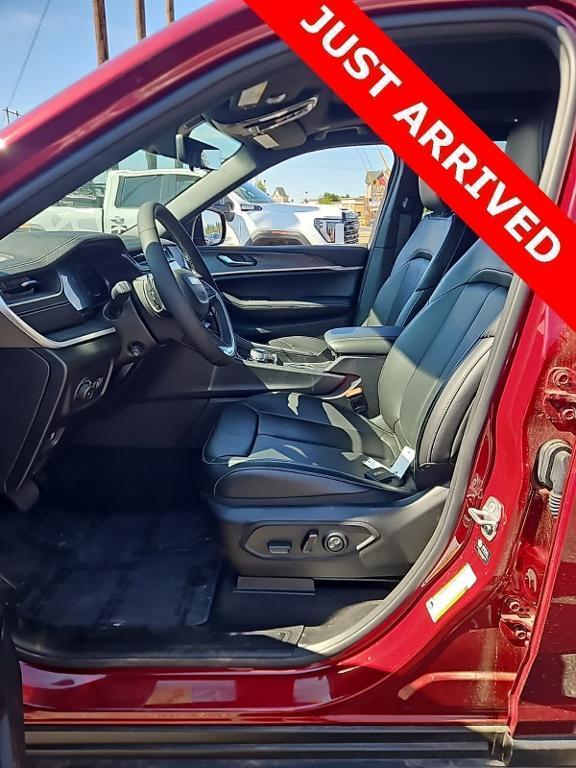 used 2025 Jeep Grand Cherokee L car, priced at $47,999