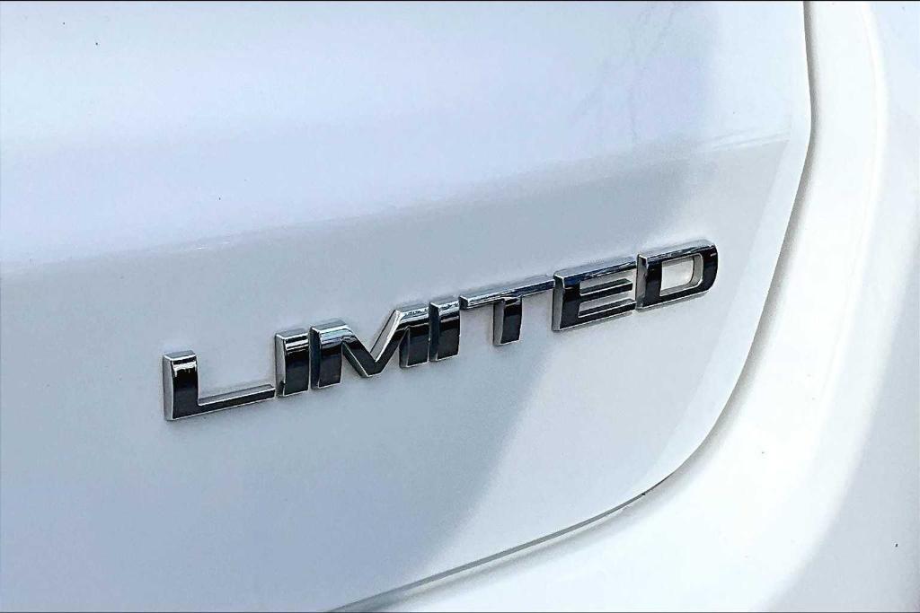 used 2023 Jeep Compass car, priced at $25,000