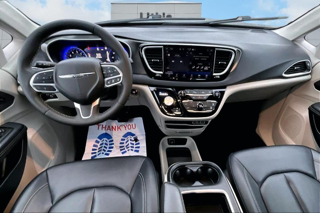 used 2024 Chrysler Pacifica car, priced at $30,495