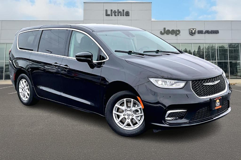 used 2024 Chrysler Pacifica car, priced at $30,495