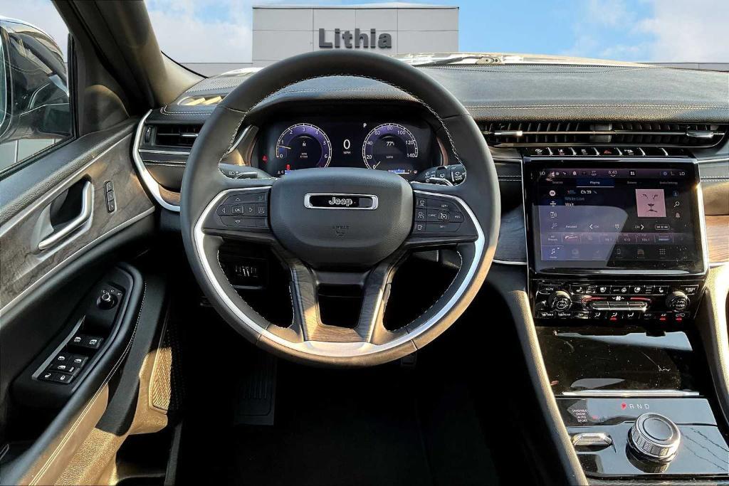used 2024 Jeep Grand Cherokee L car, priced at $39,282