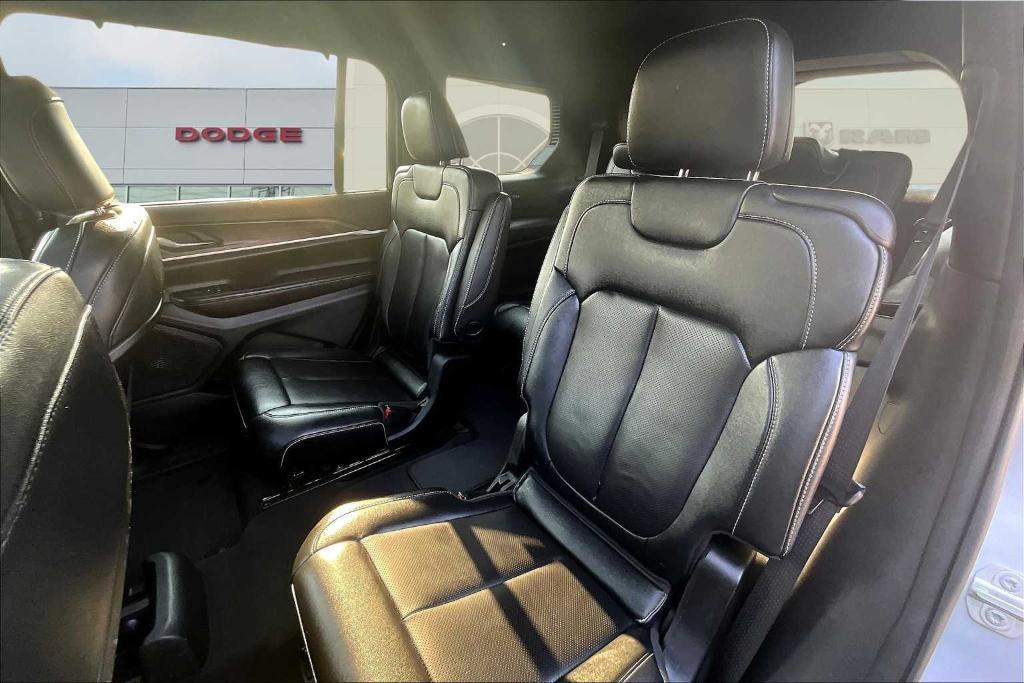 used 2024 Jeep Grand Cherokee L car, priced at $39,282