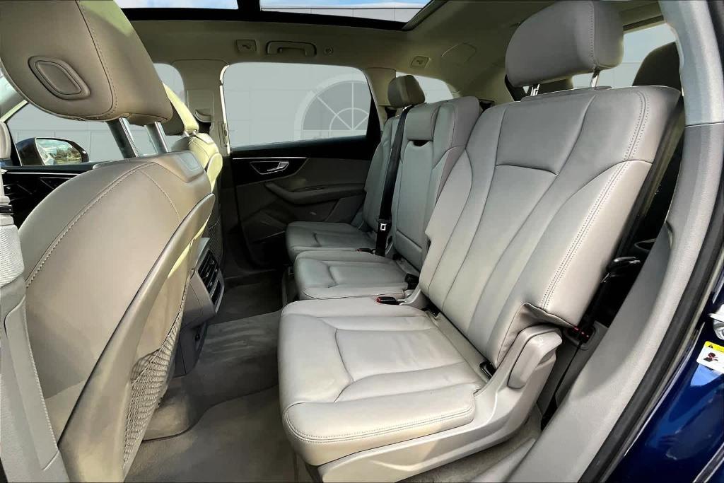 used 2020 Audi Q7 car, priced at $39,999