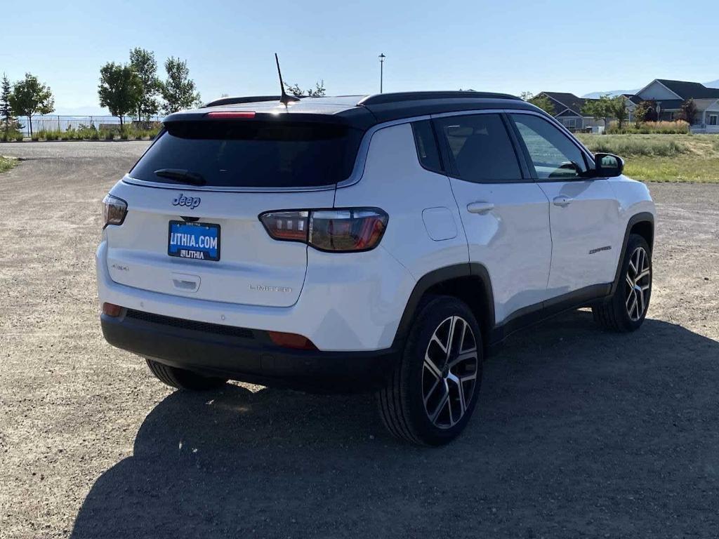 new 2025 Jeep Compass car, priced at $33,400