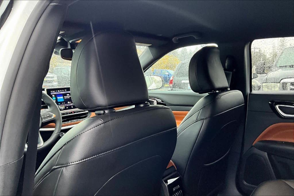 new 2025 Jeep Compass car, priced at $32,867