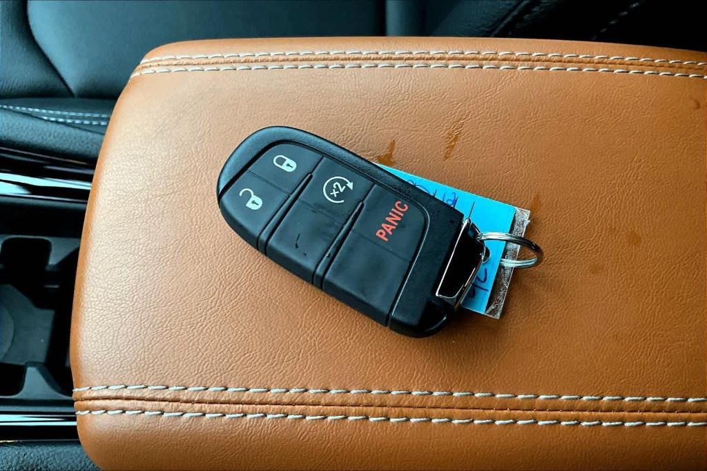 new 2025 Jeep Compass car, priced at $32,867