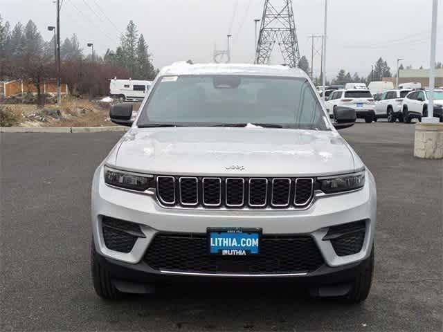 new 2025 Jeep Grand Cherokee car, priced at $40,919