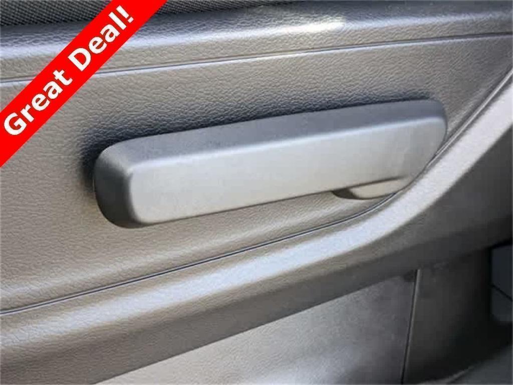 new 2025 Ram 1500 car, priced at $47,000