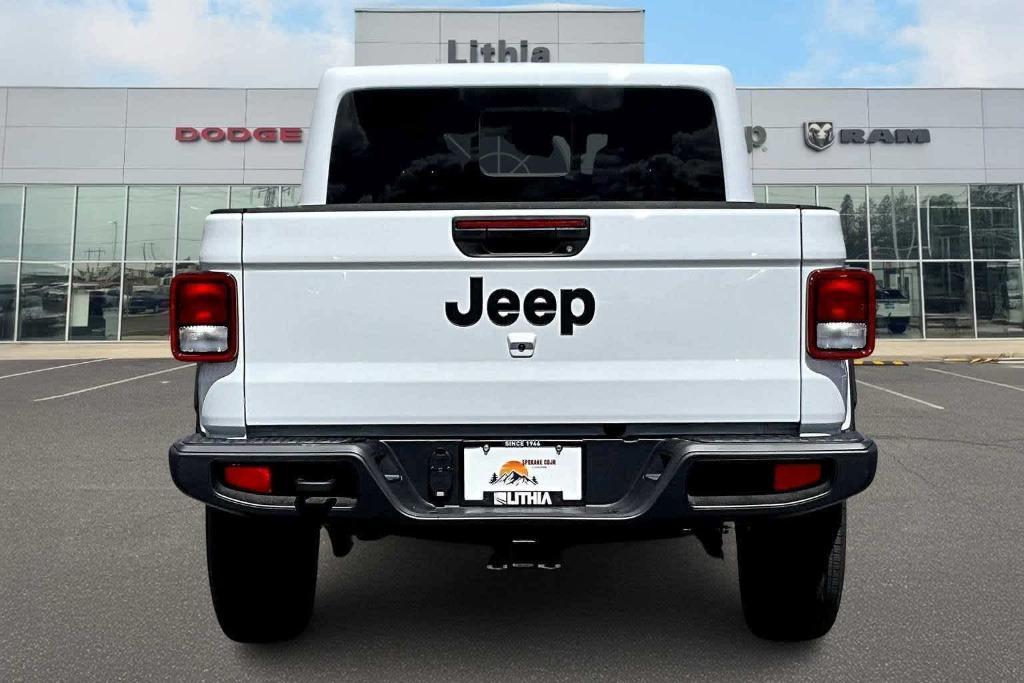 new 2025 Jeep Gladiator car, priced at $47,150