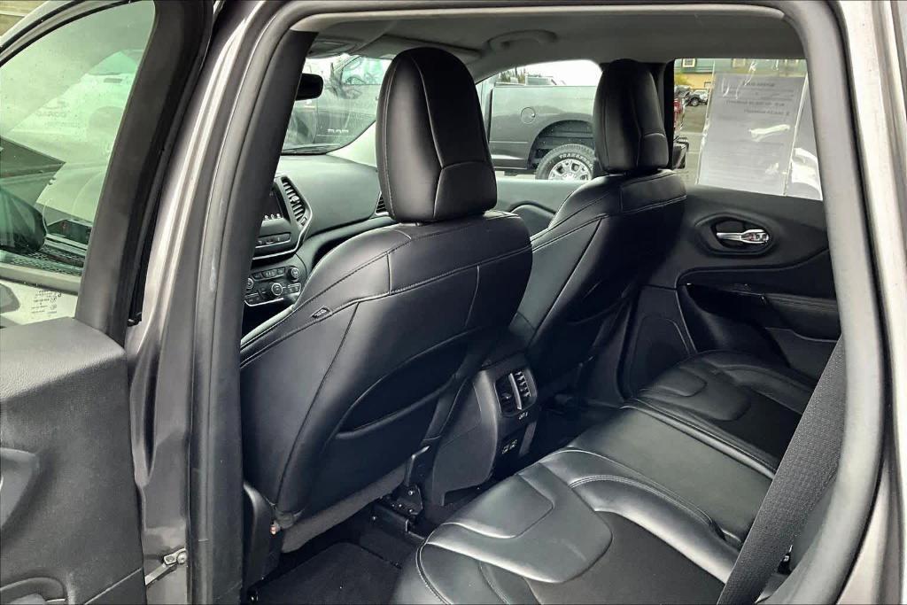 used 2021 Jeep Cherokee car, priced at $20,900