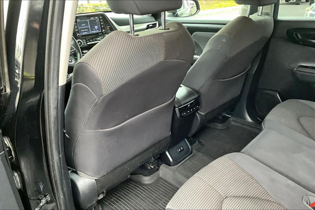 used 2020 Toyota Highlander car, priced at $25,700