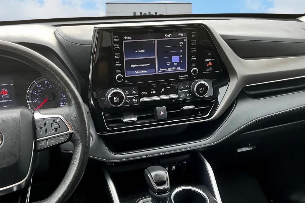 used 2020 Toyota Highlander car, priced at $25,700