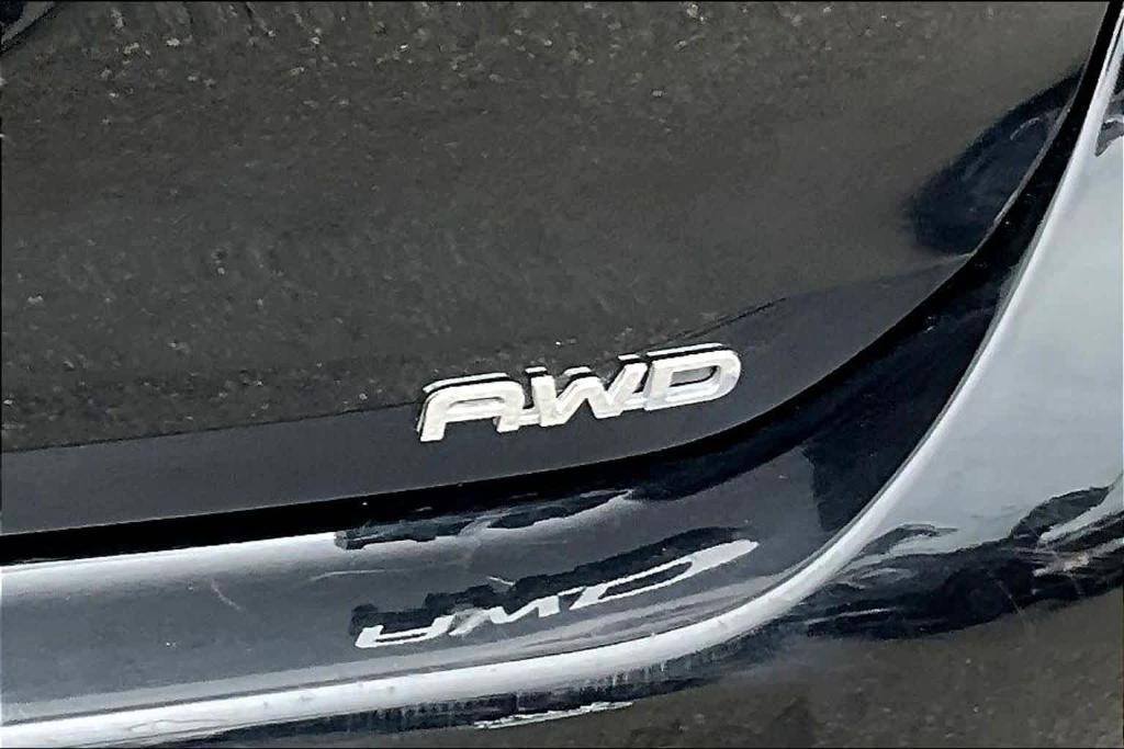 used 2020 Toyota Highlander car, priced at $25,700