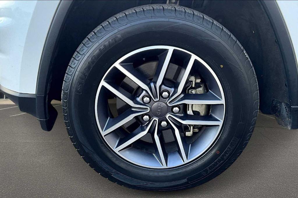 used 2021 Jeep Grand Cherokee car, priced at $23,400
