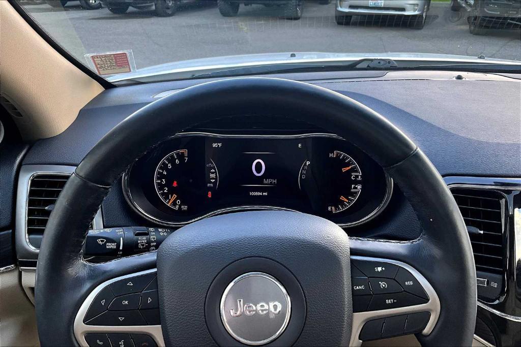 used 2021 Jeep Grand Cherokee car, priced at $23,400