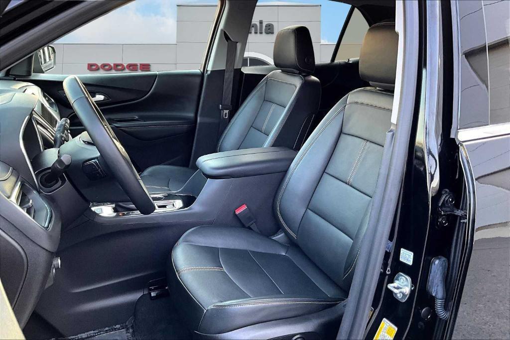 used 2024 Chevrolet Equinox car, priced at $25,500