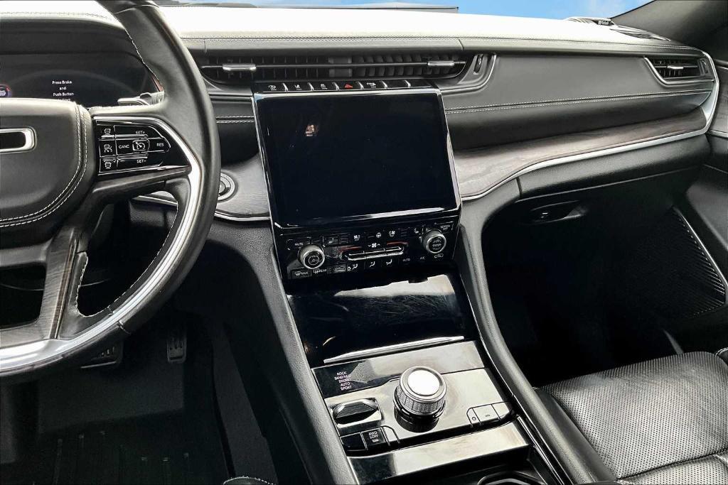 used 2021 Jeep Grand Cherokee L car, priced at $32,900