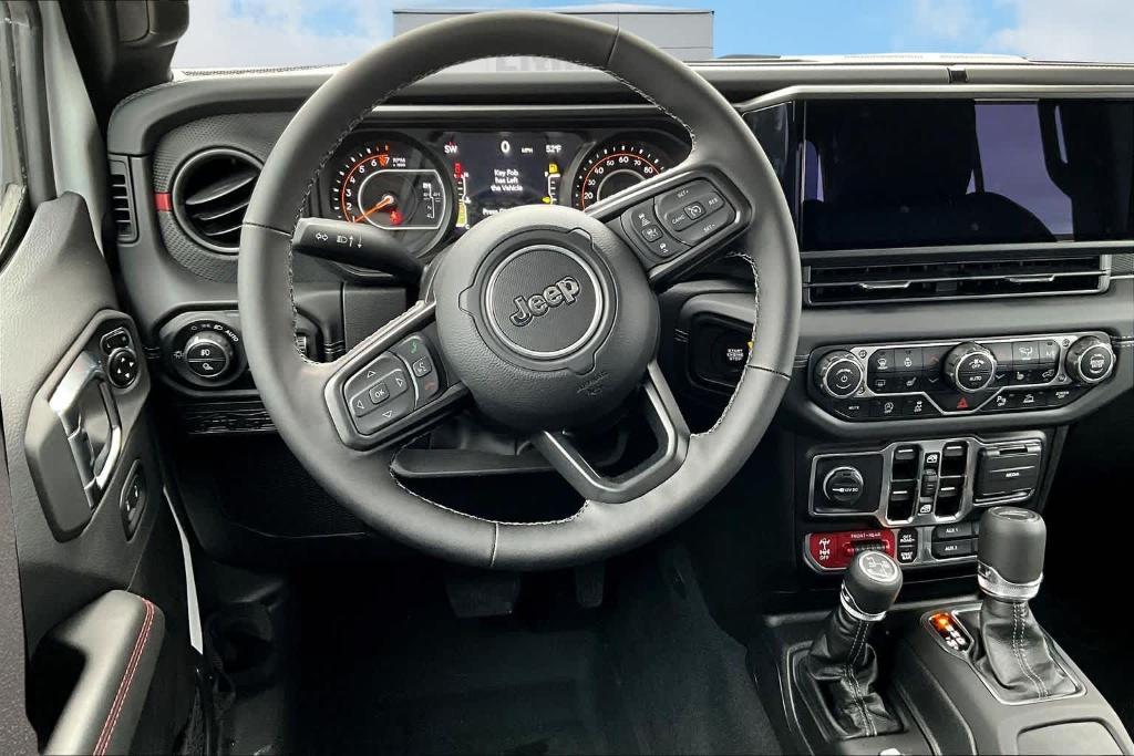 new 2025 Jeep Gladiator car, priced at $60,087