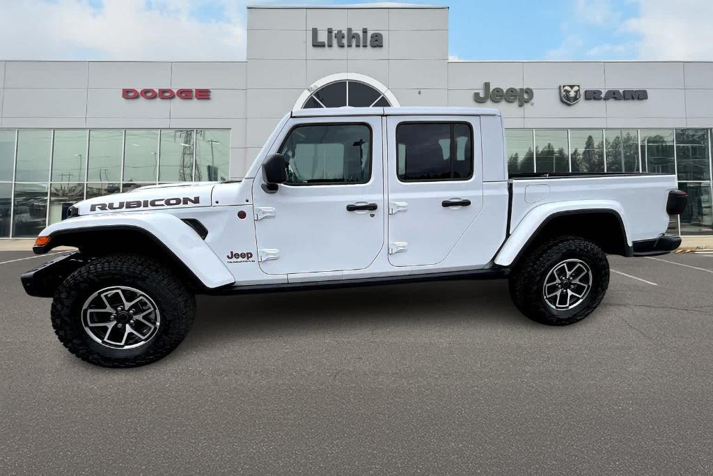 new 2025 Jeep Gladiator car, priced at $60,087