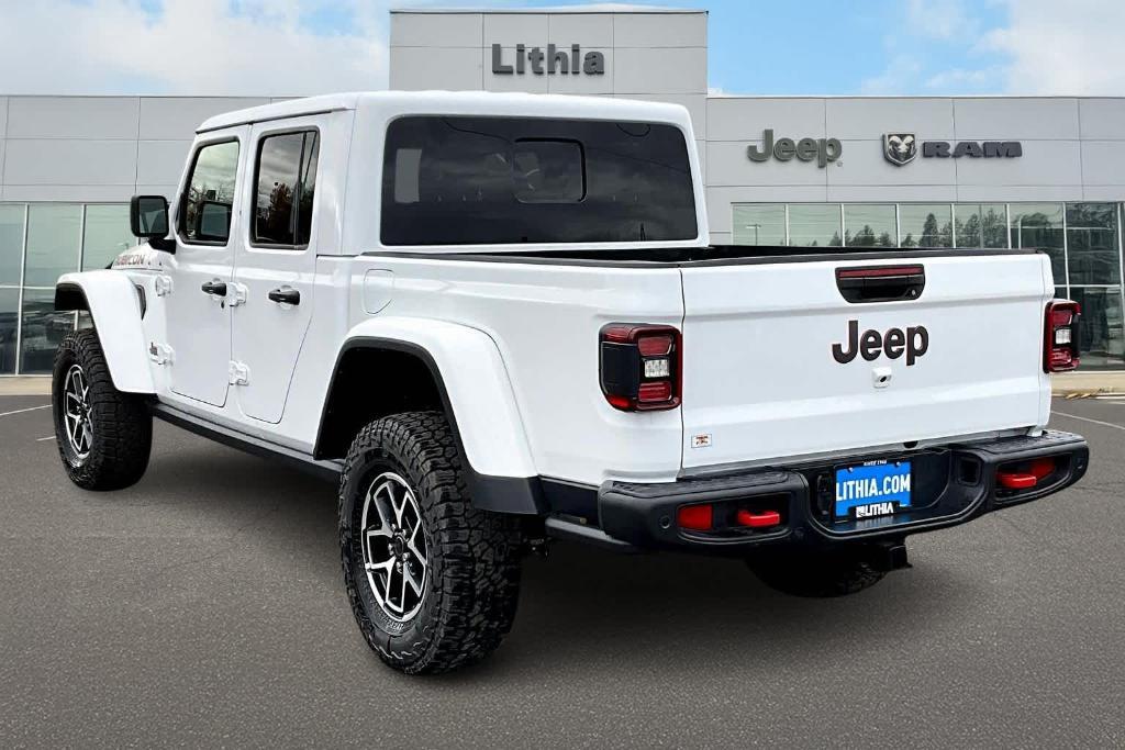 new 2025 Jeep Gladiator car, priced at $60,087