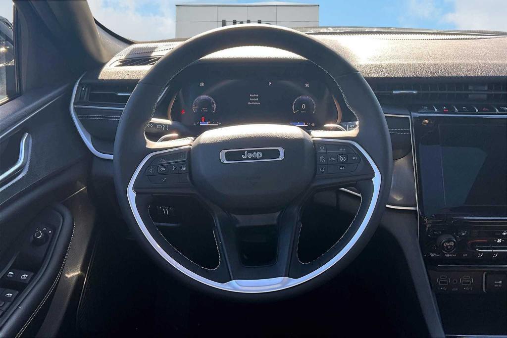used 2023 Jeep Grand Cherokee car, priced at $31,900