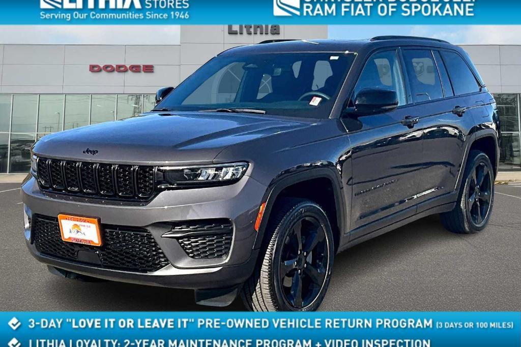 used 2023 Jeep Grand Cherokee car, priced at $31,900