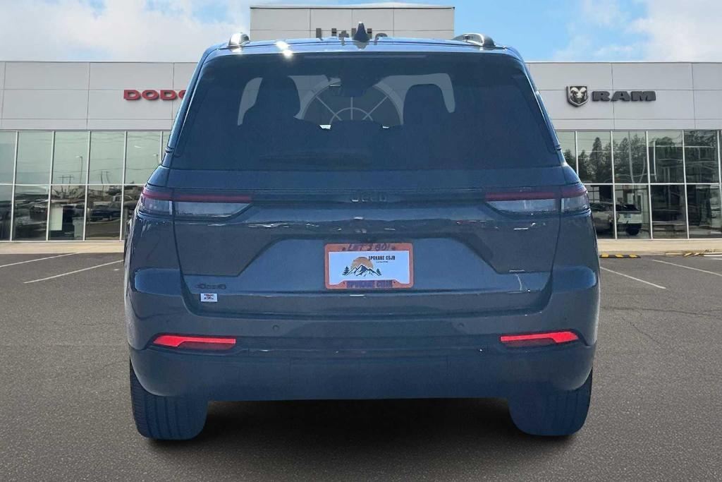 used 2023 Jeep Grand Cherokee car, priced at $31,900