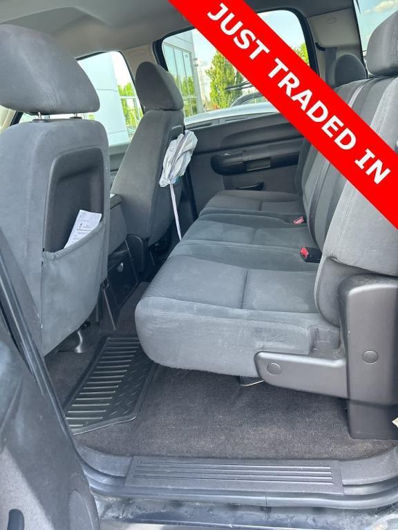 used 2009 Chevrolet Silverado 2500 car, priced at $13,900