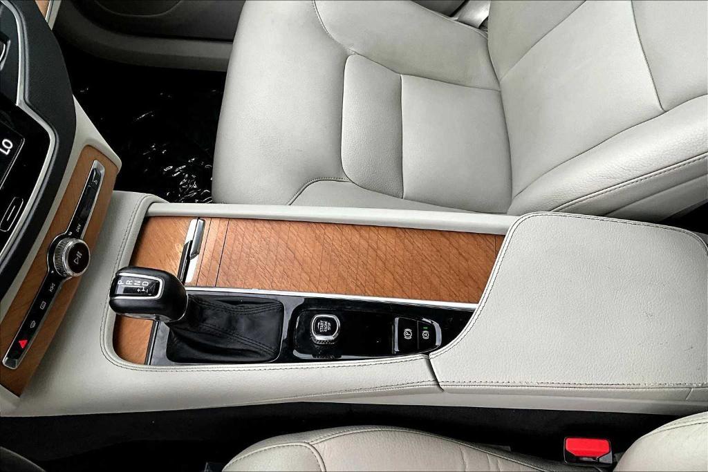 used 2022 Volvo XC90 car, priced at $38,900