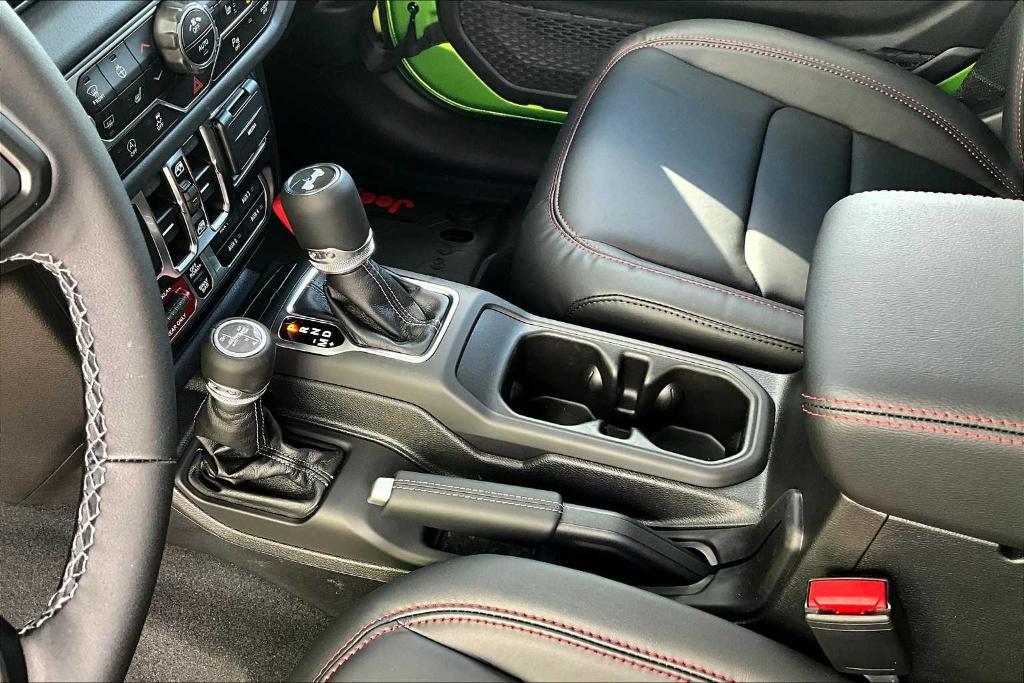 new 2025 Jeep Wrangler car, priced at $66,999